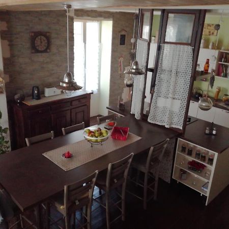 Chez Lorette Mauzé-sur-le-Mignon Екстериор снимка