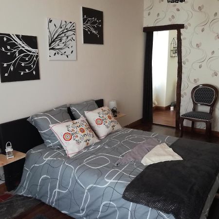 Chez Lorette Mauzé-sur-le-Mignon Екстериор снимка